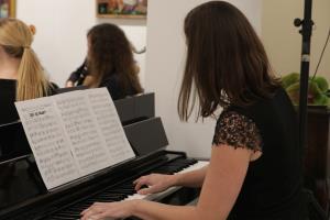 GLS Trebnje, odprtje razstave Hlebinska naiva 24102019, foto Alenka Strazisar Lamovsek (11)